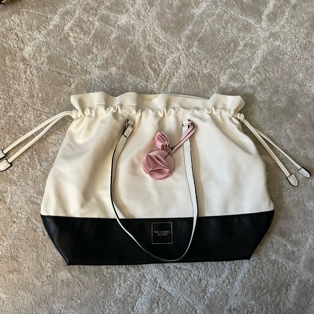 NEW Victoria’s Secret Side Cinch Tote Bag Purse VS